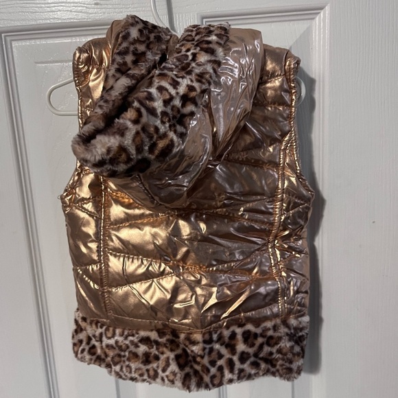 Little Lass girls 4 puffer vest hooded blush champagne color animal print trim - Picture 4 of 4